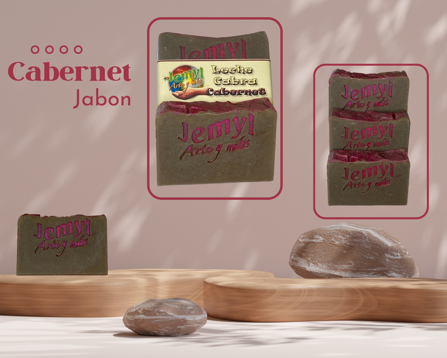 El jabón artesanal de cabernet con aceites de oliva, de coco, palma, castor,  almendra y leche de cabra ofrece una experiencia indulgente para los sentidos con su fragancia distintiva inspirada en las notas naturales de uva y otros aromas sutiles.  Te sumergirás en una experiencia sensorial que evoca los aromas elegantes y sofisticados